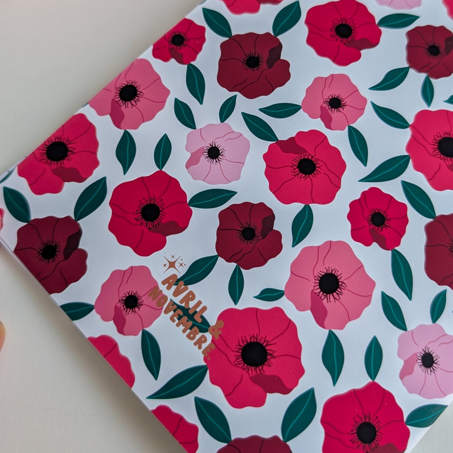 Carnet A5 - Reliure agrafée - Anémones roses et rouges