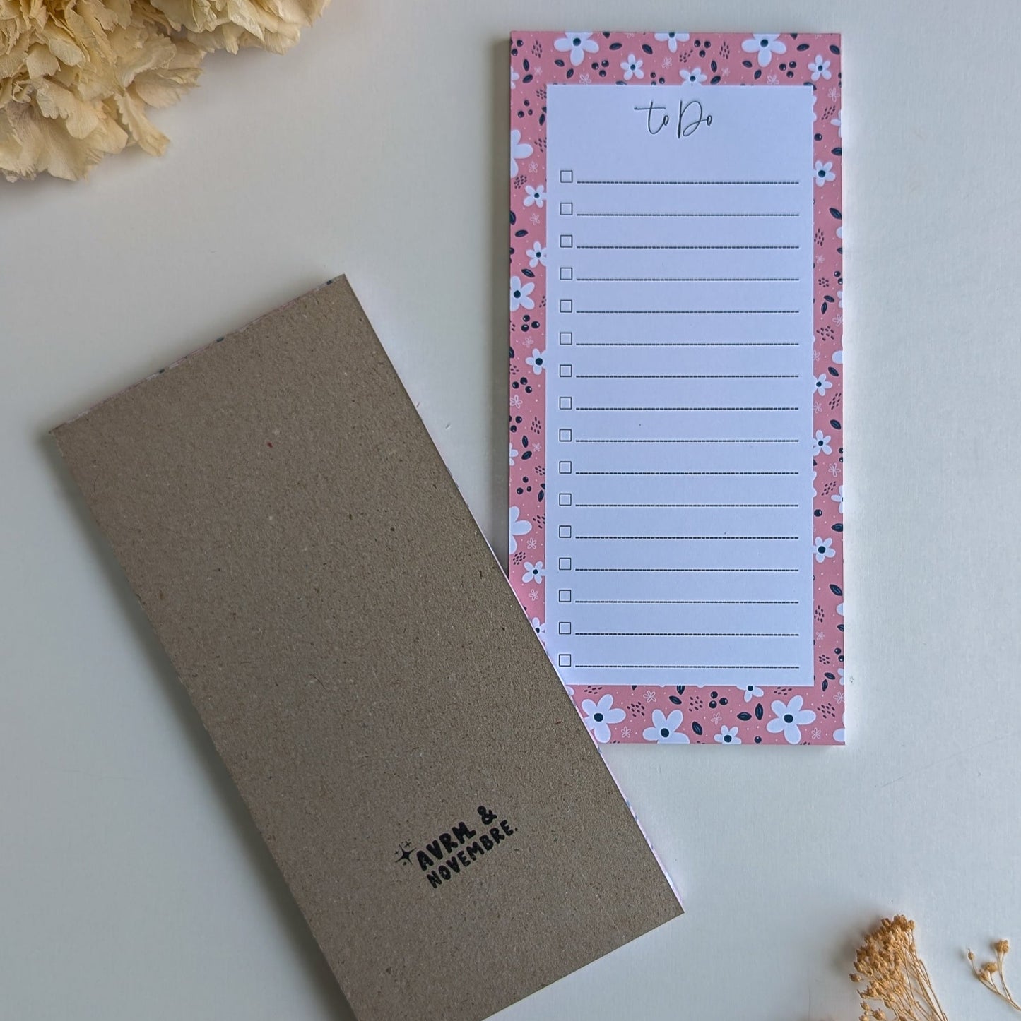 To-Do Liste 10x21 cm - Petites fleurs blanches - Fond bleu, rose ou violet