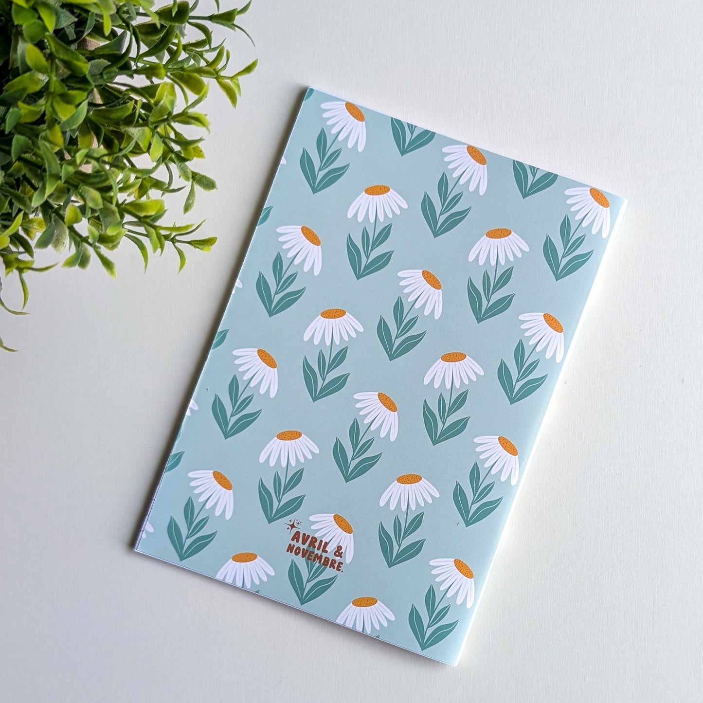 Carnet A5 - Reliure agrafée - Marguerites Rétro