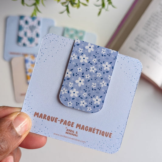 Marque-Page Magnétique - Petites fleurs blanches - Fond Violet
