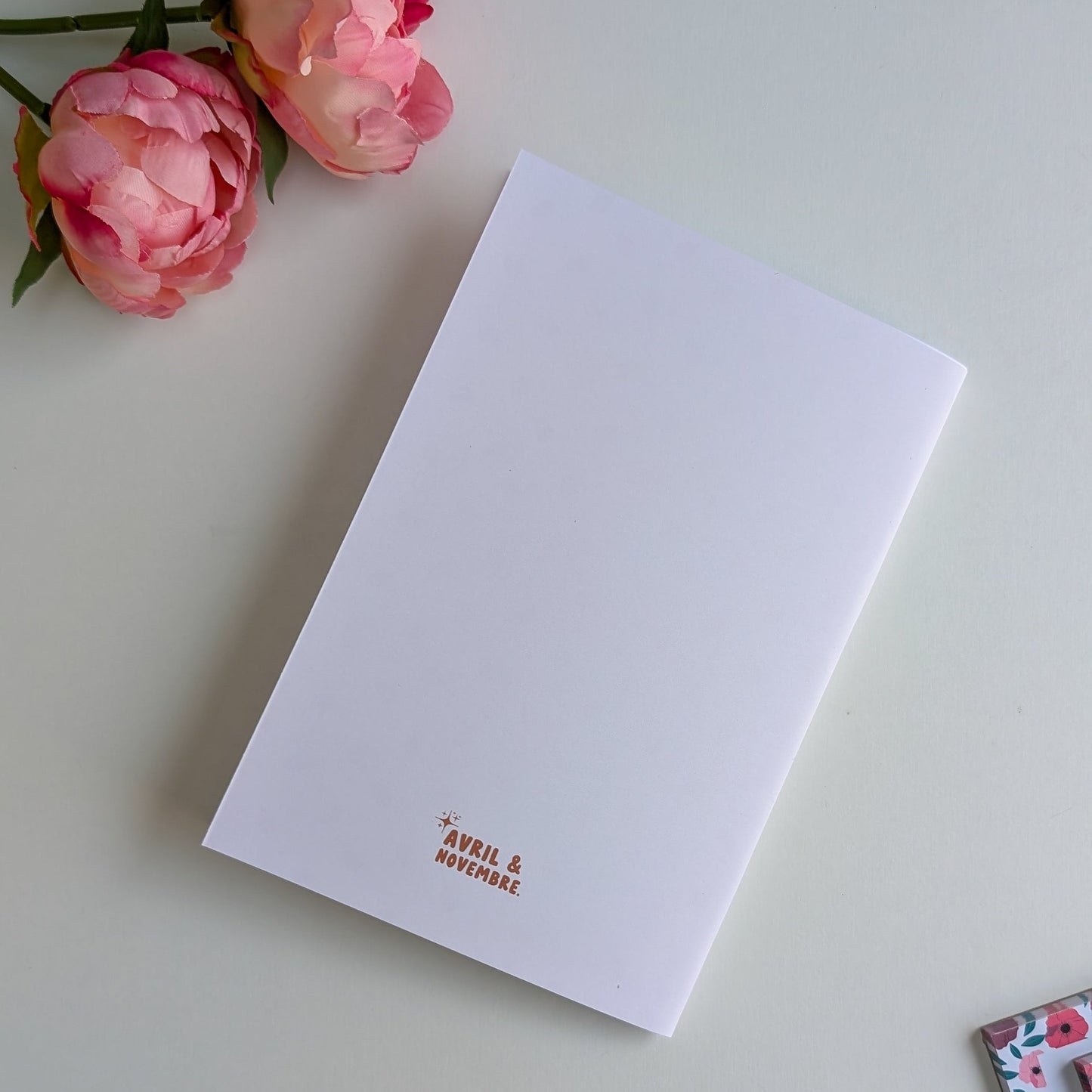 Carnet A5 - Reliure agrafée - Anémones & Roses