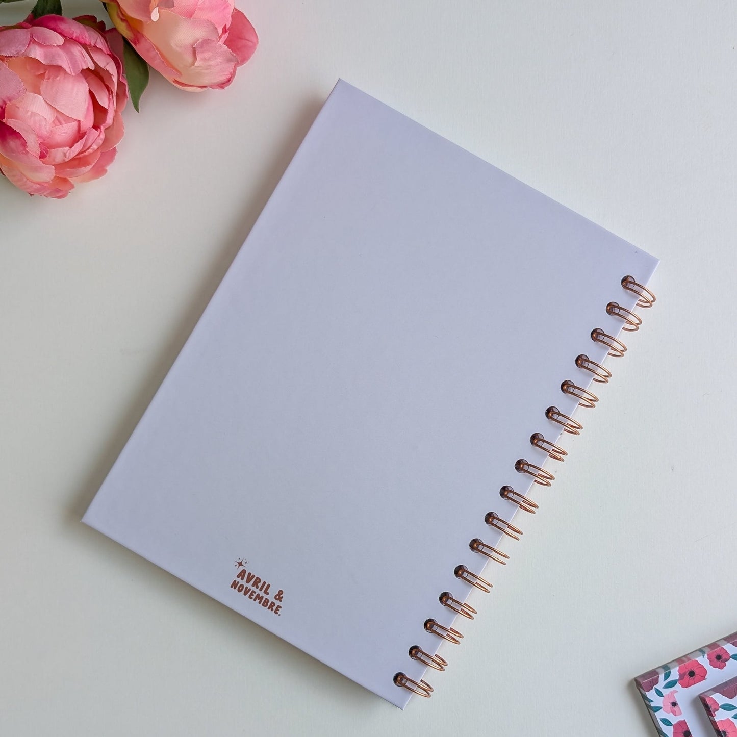 Carnet A5 - Reliure à Spirale - Gros bouquet d'Anémones et de Roses