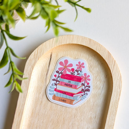 Sticker – Pile de livres & fleurs “Je préfère les livres”