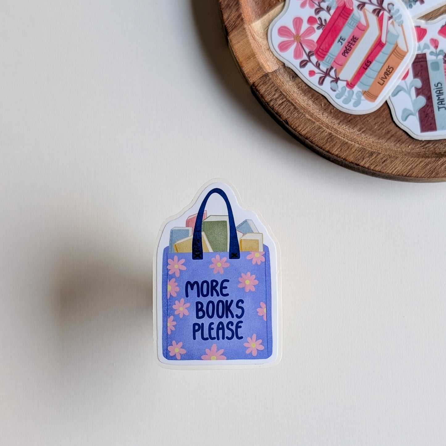 Sticker – Sac fleuri “More books please”