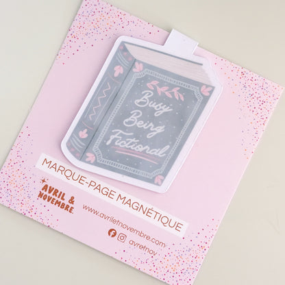 Marque-Page Magnétique – Busy being fictional