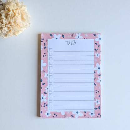 To-Do List A5 - Petites fleurs blanches - Rose